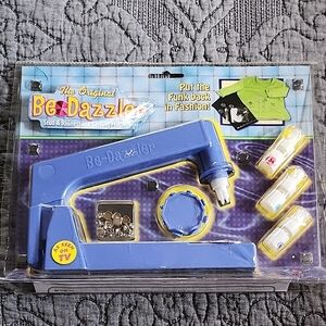 Blue BeDazzler Stud and Rhinestone Setter